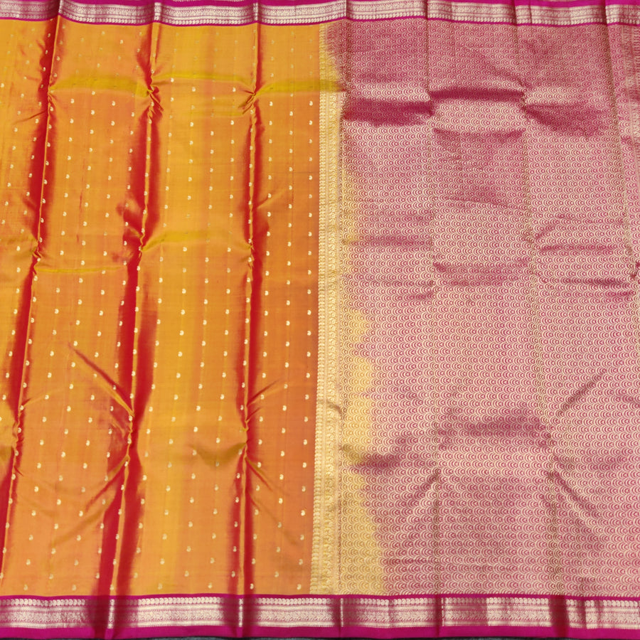 Kanchi pattu small border saree - KMP249