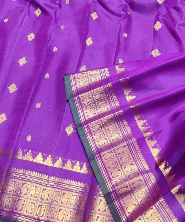 Gadwal handloom small border Pure silk saree - GPS218