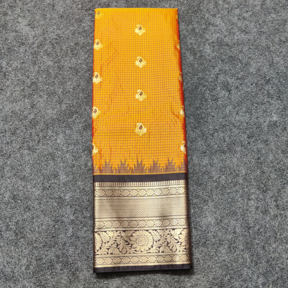 Gadwal Semi Silk Saree - GSM23