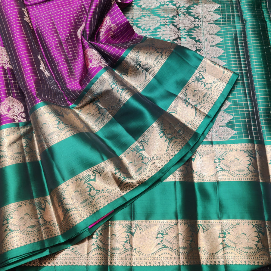 Kanchi Vintage Gap border pattu - KMP345