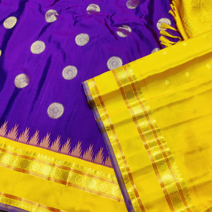 Gadwal Kuttu handloom Pure silk saree - GPS234