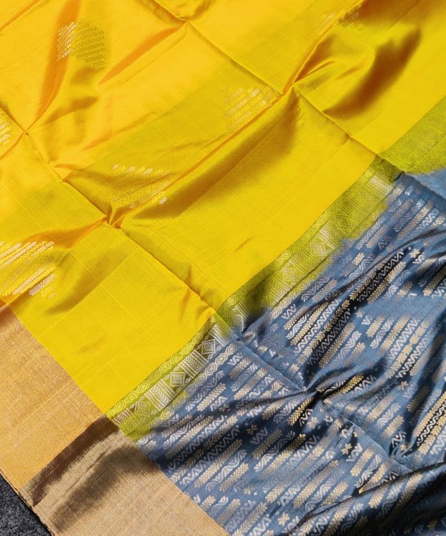 Uppada Lightweight Pattu - LWP2073