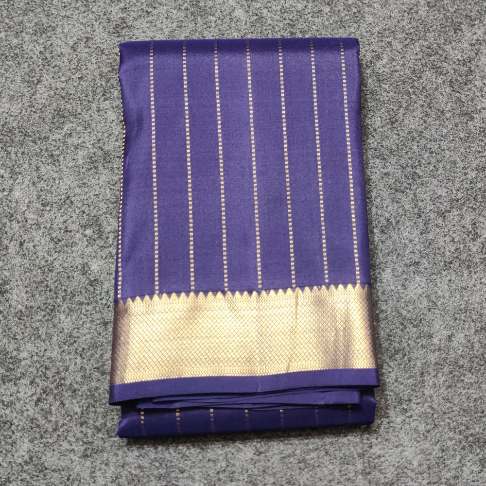 Kanchi pattu small border saree - KMP262