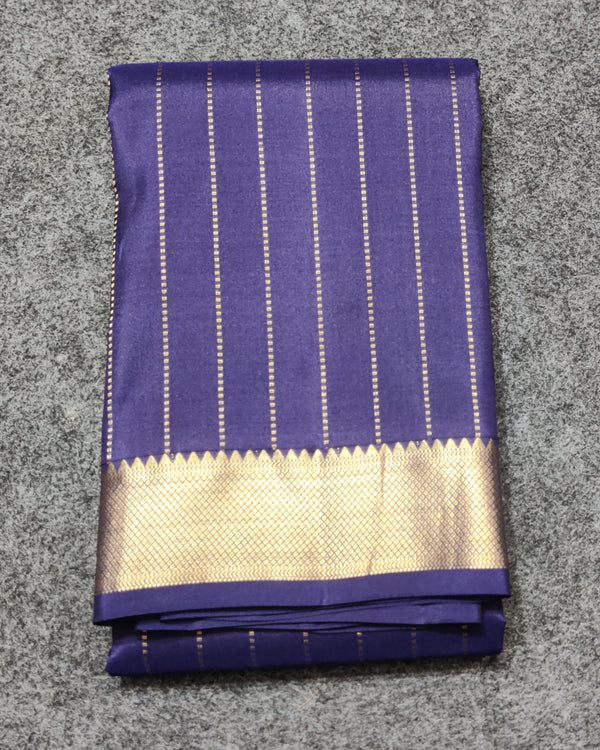 Kanchi pattu small border saree - KMP262