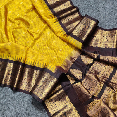 Gadwal check design pure silk- GPS31