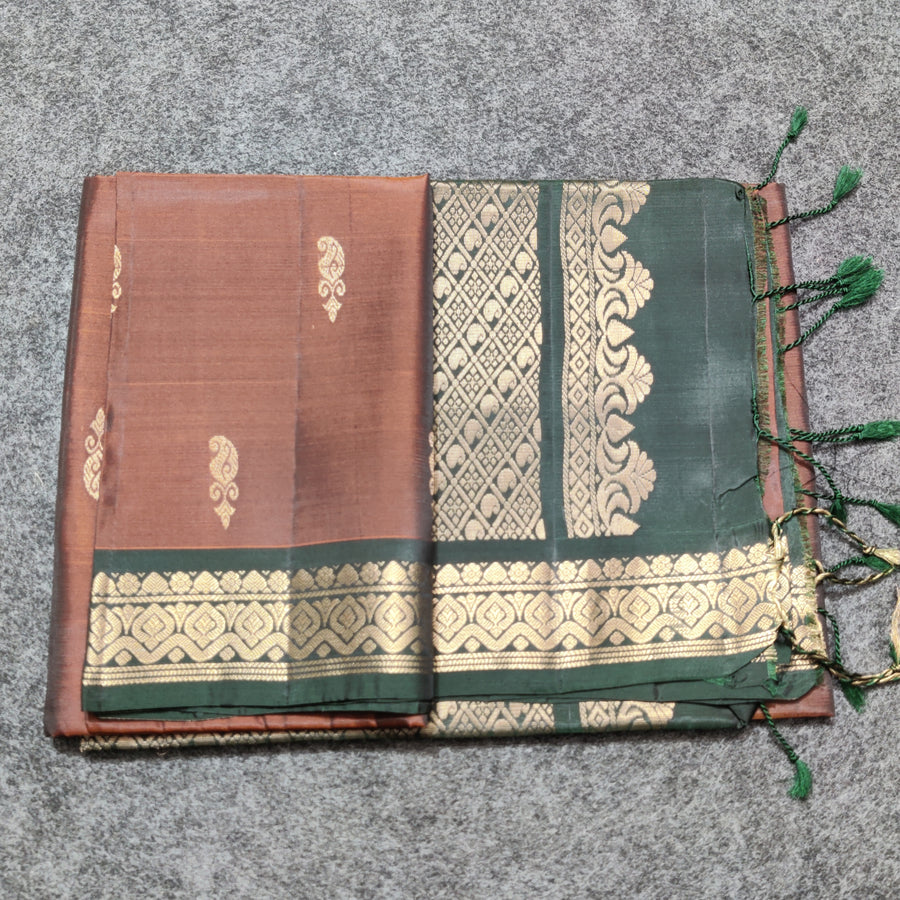 Vintage Lightweight small border pattu - LWP427