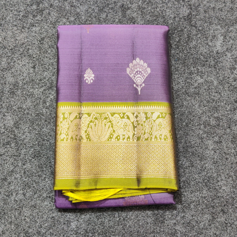 Kanchi Vintage Small border pattu - KMP82