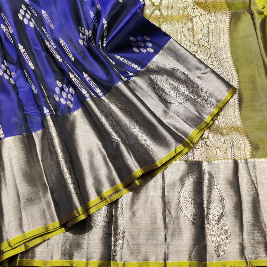 Lightweight pattu Scurt Border Saree - LWP411
