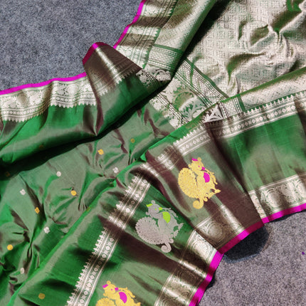 Gadwal Handloom Gap Border saree - GPS94