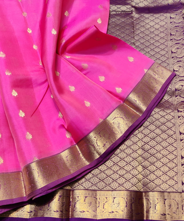 Kanchipattu small border saree - KMP204