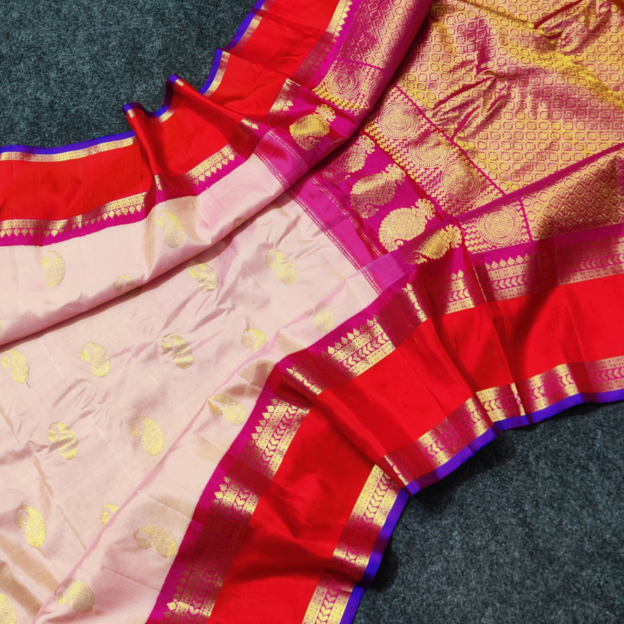 Gadwal Kuttu handloom Pure silk saree - GPS233