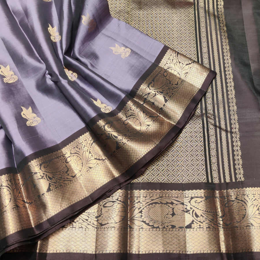 Kanchi Vintage pattu - KMP311