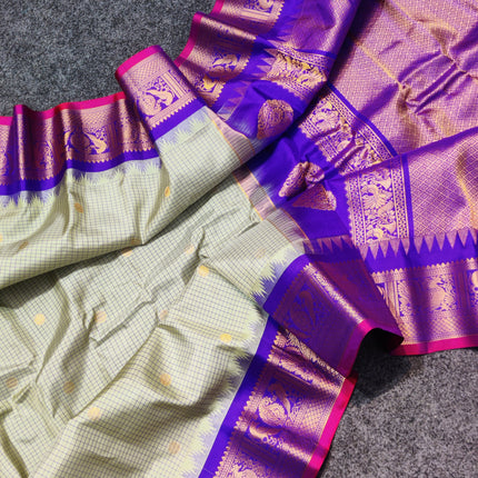 Gadwal Pure silk check Saree - GPS28