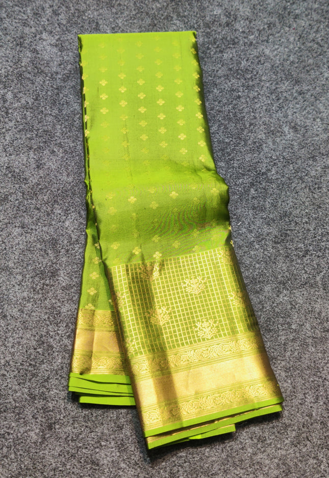 Kanchi pure vintage silk Saree - KMP3010