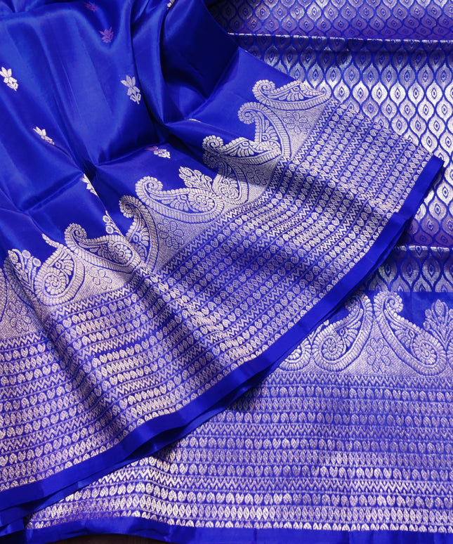 Lightweight Pattu - LWP586
