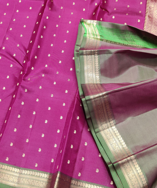 Kanchi pattu small border saree - KMP253