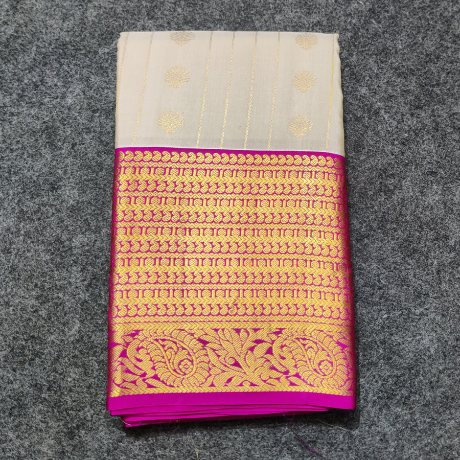 50% off Kanchi kuttu vintage Handloom saree - KMP95