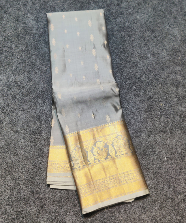 Kanchi pure vintage silk Saree - KMP3004