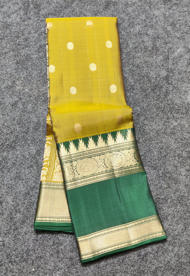 Kanchi Vintage Handloom Pattu Saree - KMP28