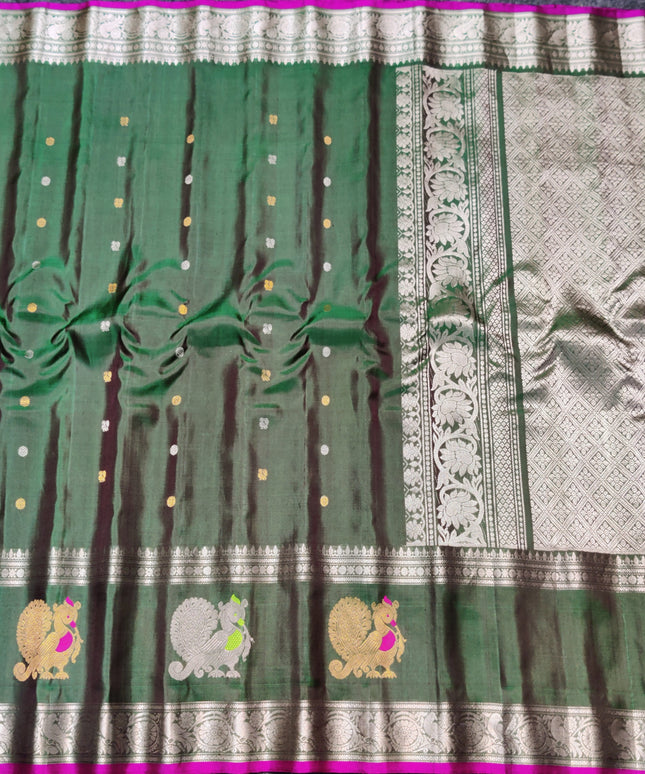 Gadwal Handloom Gap Border saree - GPS94