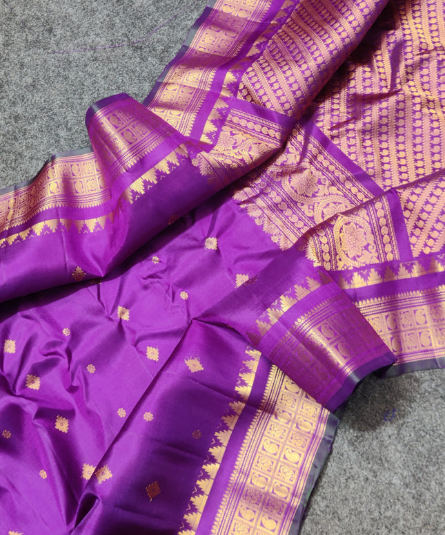 Gadwal handloom small border Pure silk saree - GPS218