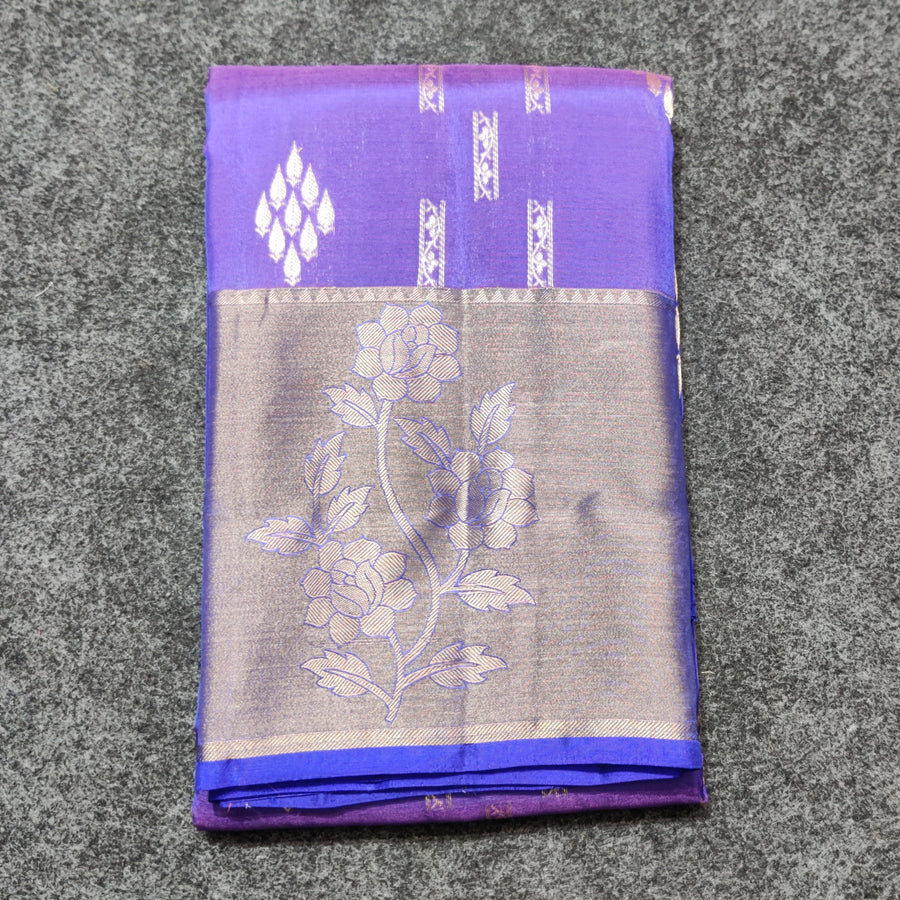 Lightweight pattu Scurt Border Saree - LWP406