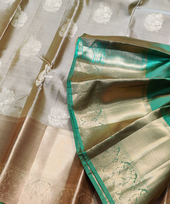 Samudrika Pattu Saree - SFT106