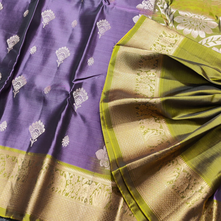 Kanchi Vintage Small border pattu - KMP82