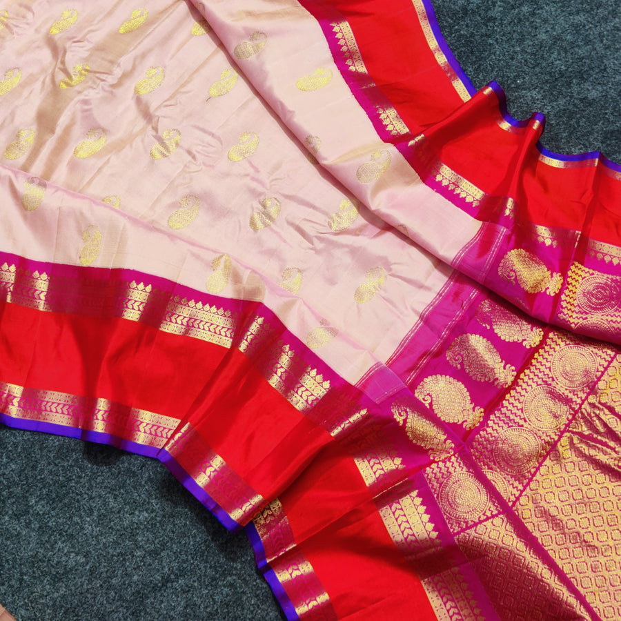 Gadwal Kuttu handloom Pure silk saree - GPS233
