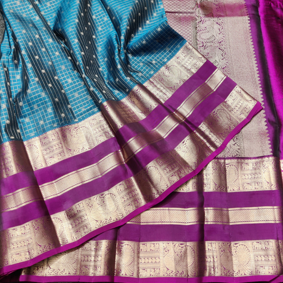 Kanchi Vintage Gap border pattu - KMP102