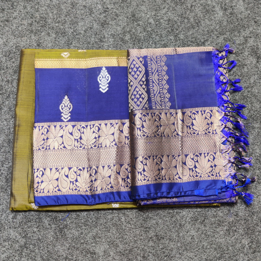 Lightweight pattu Scurt Border Saree - LWP06