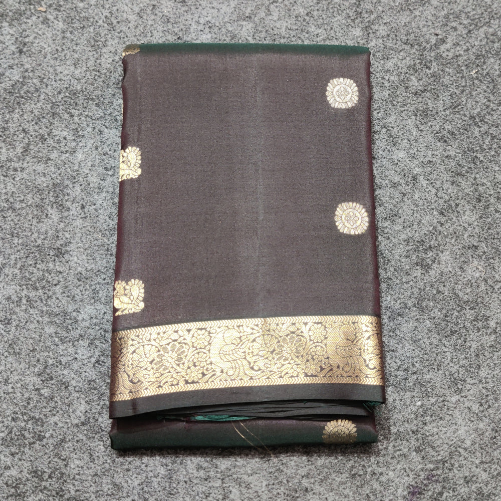 Kanchi pattu small border saree - KMP276