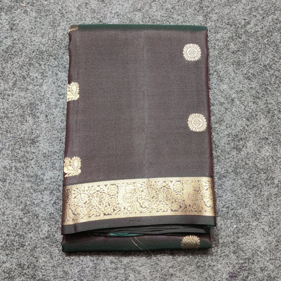 Kanchi pattu small border saree - KMP276