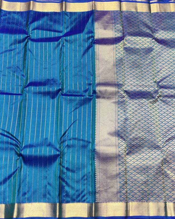Kanchi pattu small border saree - KMP256 alternate view
