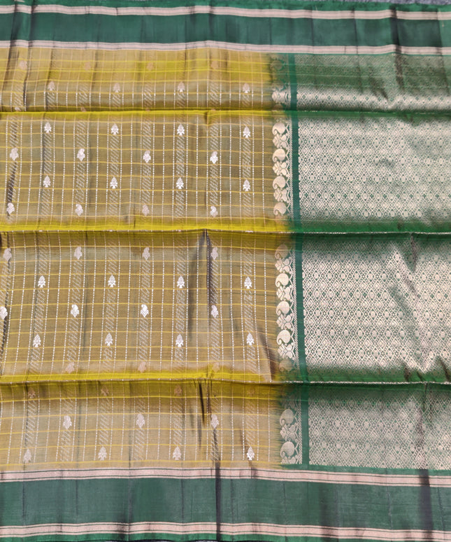 Uppada Lightweight Pattu - LWP2034