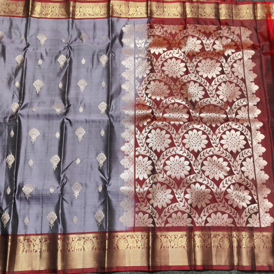 Kanchi Vintage Small border pattu - KMP80