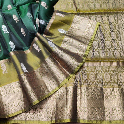 Lightweight pattu Scurt Border Saree - LWP3025