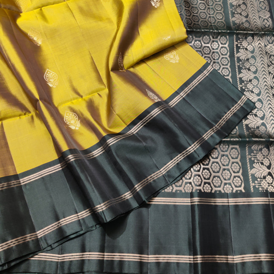 Samudrika pattu - SM44