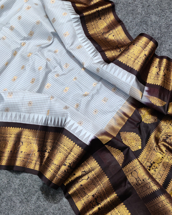 Gadwal check design pure silk- GPS26