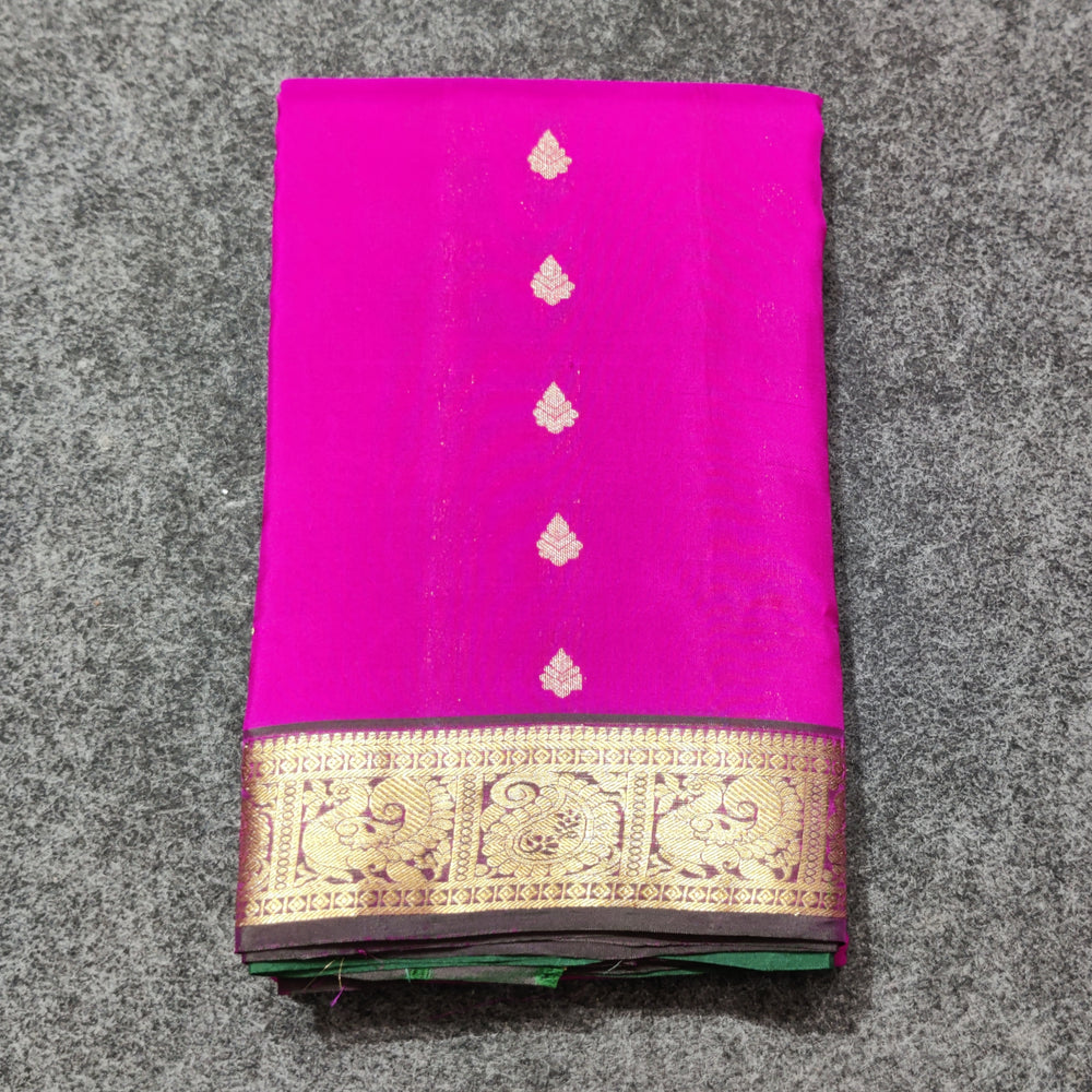 Kanchipattu small border saree - KMP204