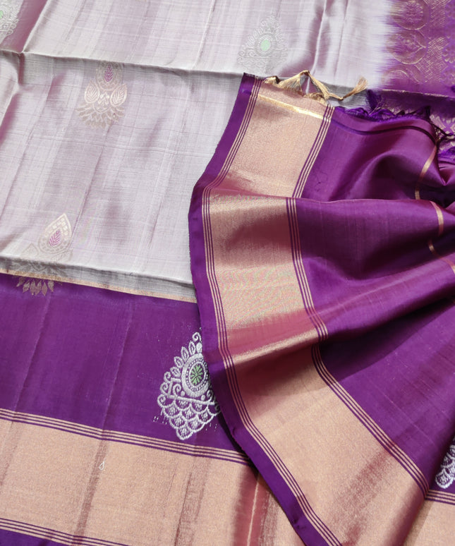 Lightweight pattu Scurt Border Saree - LWP83