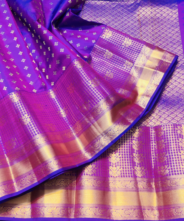 Kanchi pure vintage silk Saree - KMP3006