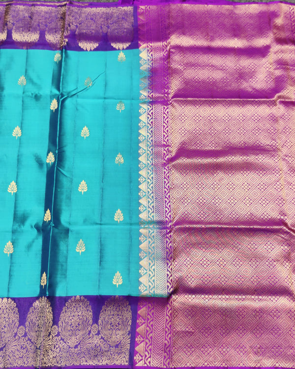 Samudrika pattu - SM18 alternate view