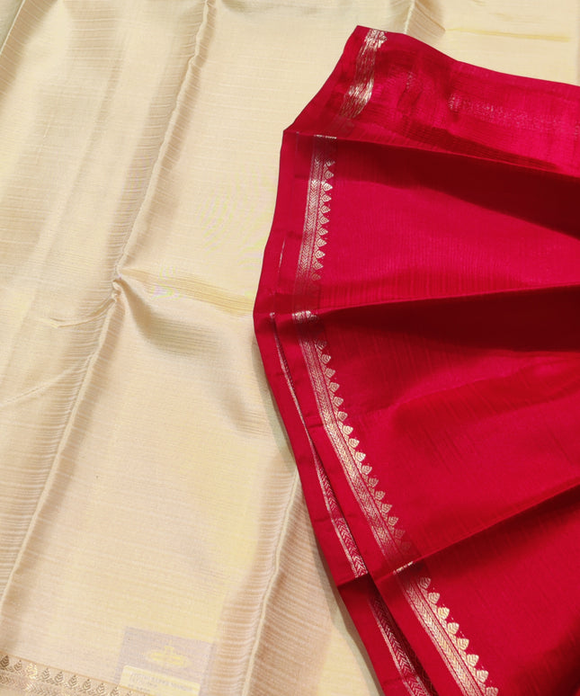 Kanchi pattu small border saree - KMP2031
