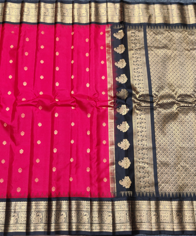 Gadwal Handloom Pure silk saree - GPS159