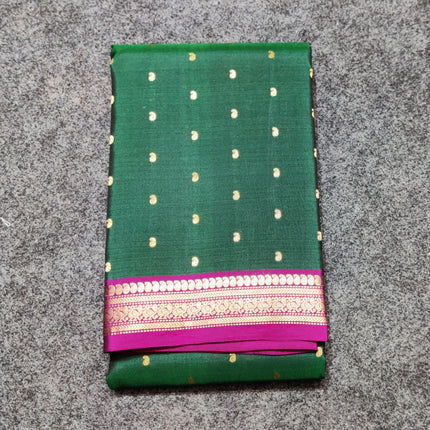 Kanchi pattu small border saree - KMP3161