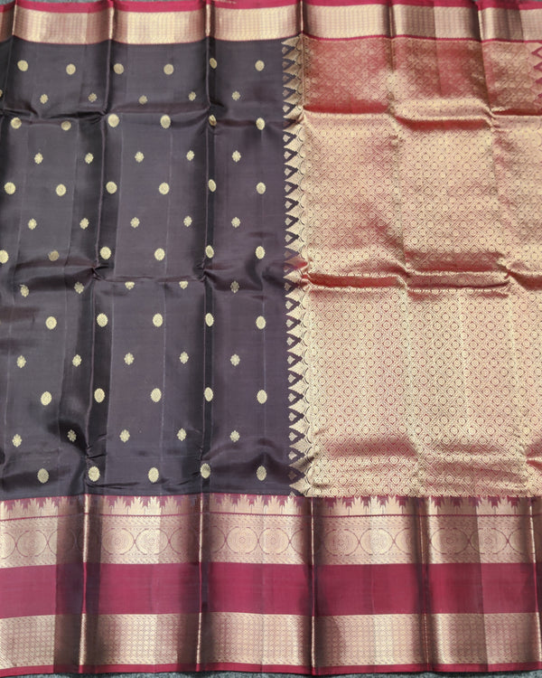 Kanchi Vintage Gap border pattu - KMP256 alternate view
