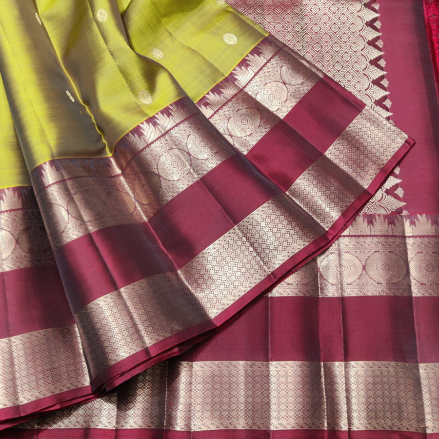Kanchi Vintage Gap border pattu - KMP297