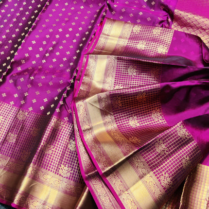 Kanchi pure vintage silk Saree - KMP2074