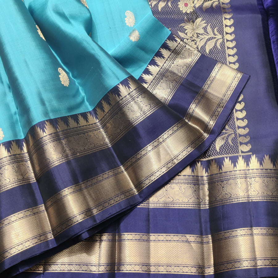 Kanchi Vintage Gap border pattu - KMP350